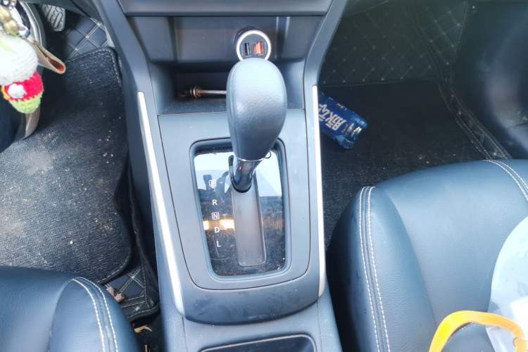 Used Nissan Sylphy 2024 Facelifted Three Classic 1.6XE CVT Comfort Edition Gear Lever