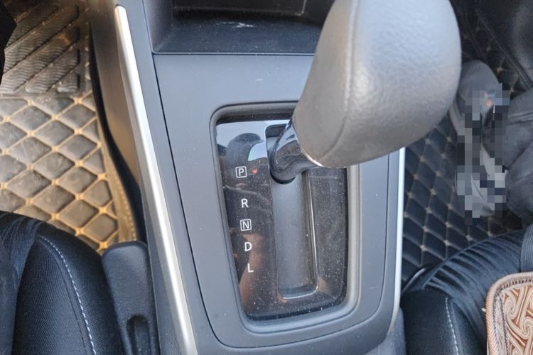 Used Nissan Sylphy 2024 Classic 1.6XE CVT Comfort Edition Gear Lever