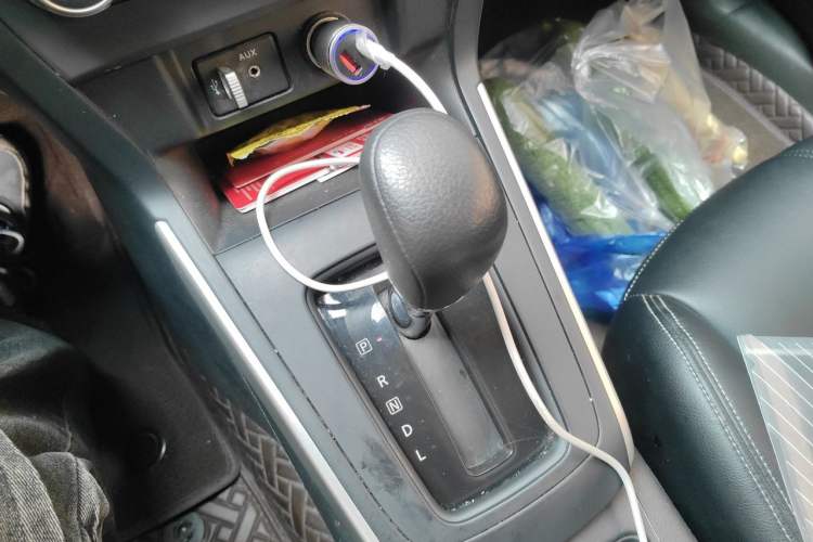 Used Nissan Sylphy 2024 Classic 1.6XE CVT Comfort Edition Gear Lever