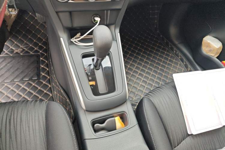 Used Nissan Sylphy 2024 Restyled Version 2 Classic 1.6XE CVT Comfort Edition Gear Lever