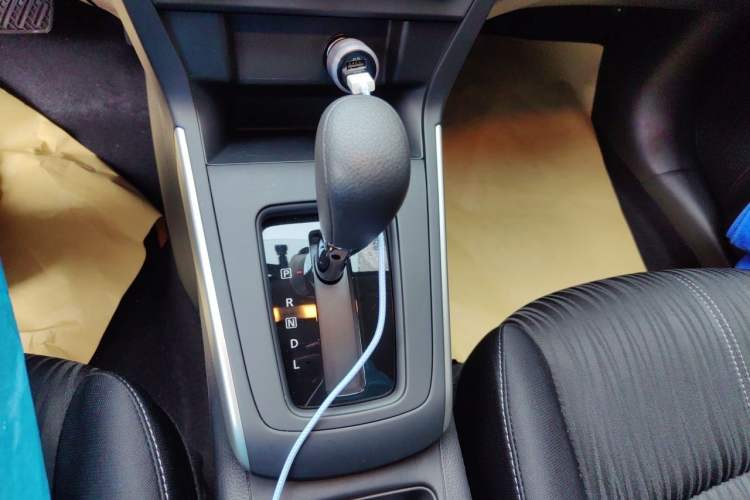 Used Nissan Sylphy 2024 Classic 1.6XE CVT Comfort Edition Gear Lever