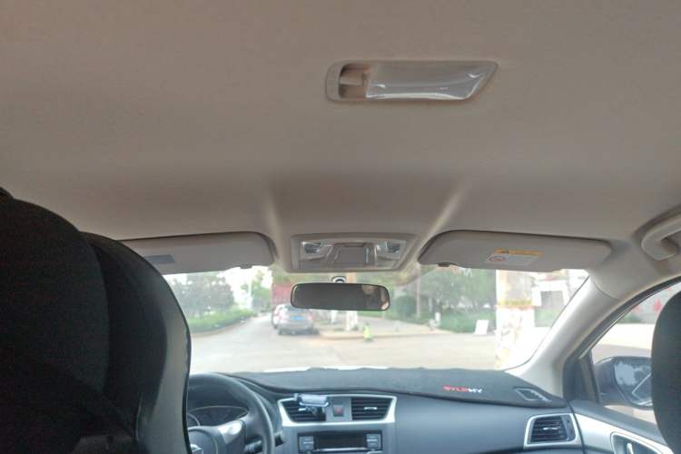 Used Nissan Sylphy 2024 Classic 1.6XE CVT Comfort Edition Headliner