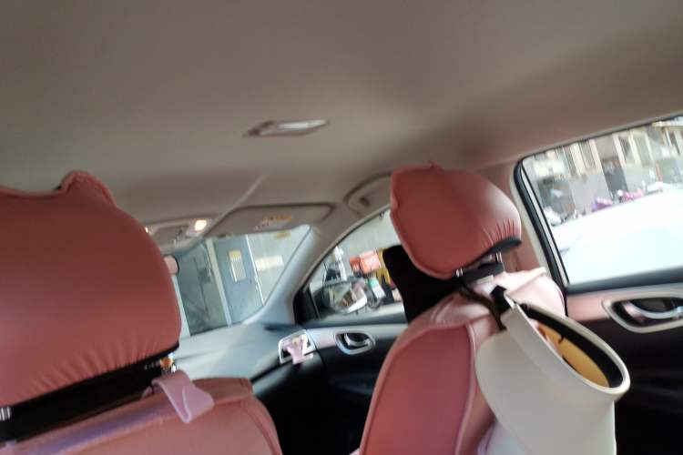 Used Nissan Sylphy 2024 Classic 1.6XE CVT Comfort Edition Headliner