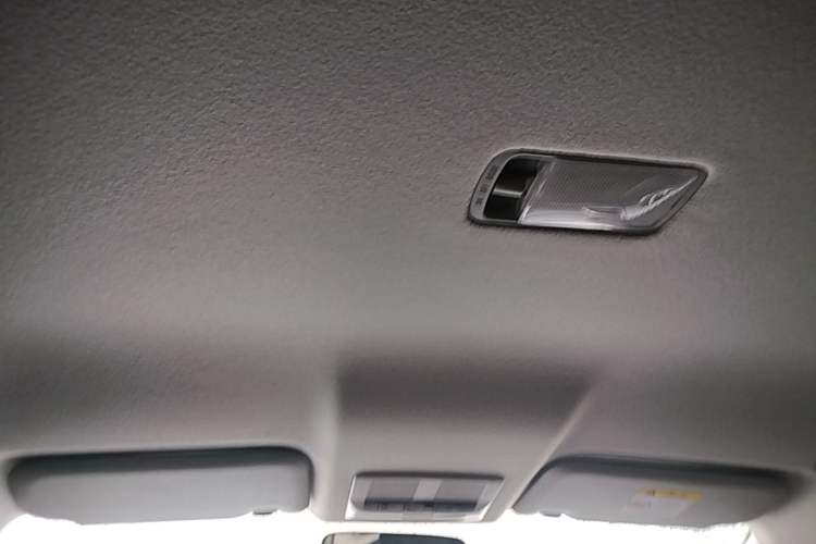 Used Nissan Sylphy 2024 Restyled Version 2 Classic 1.6XE CVT Comfort Edition Headliner