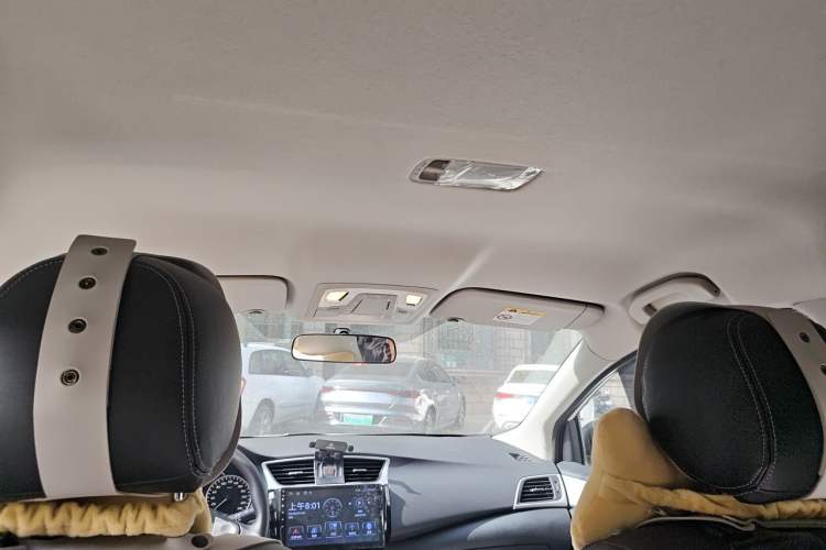 Used Nissan Sylphy 2024 Classic 1.6XE CVT Comfort Edition Headliner