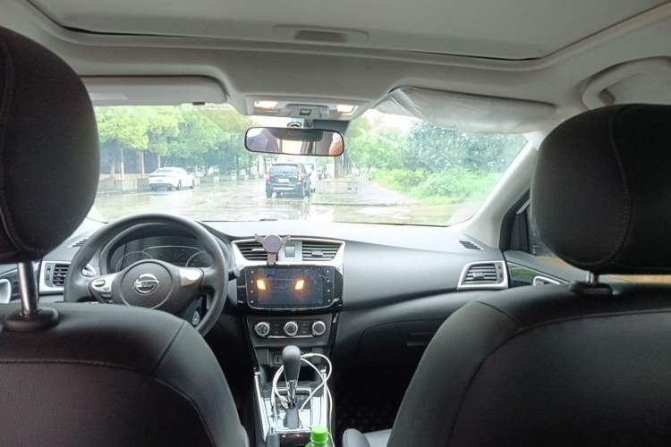 Used Nissan Sylphy 2024 Classic 1.6XL CVT Luxury Edition Headliner