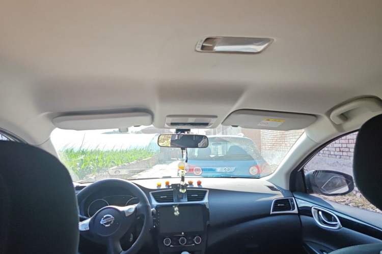 Used Nissan Sylphy 2024 Facelifted Three Classic 1.6XE CVT Comfort Edition Headliner