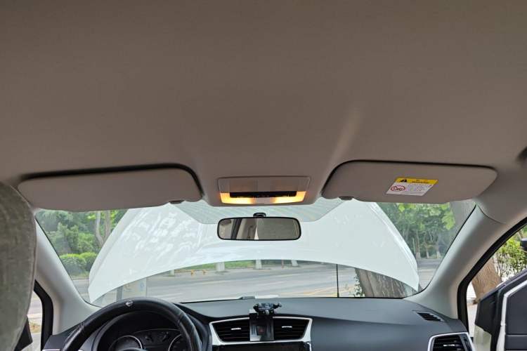 Used Nissan Sylphy 2024 Facelifted Three Classic 1.6XE CVT Comfort Edition Headliner