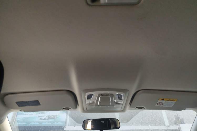 Used Nissan Sylphy 2024 Classic 1.6XE CVT Comfort Edition Headliner