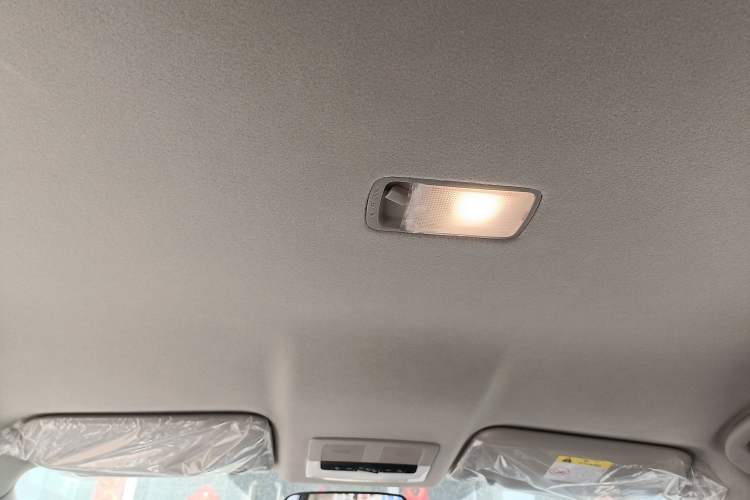 Used Nissan Sylphy 2024 Facelifted Three Classic 1.6XE CVT Comfort Edition Headliner