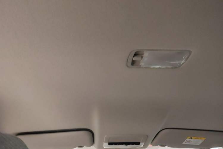 Used Nissan Sylphy 2024 Facelifted Three Classic 1.6XE CVT Comfort Edition Headliner