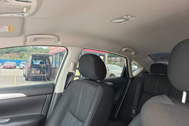Used Nissan Sylphy 2024 Classic 1.6XE CVT Comfort Edition Headliner