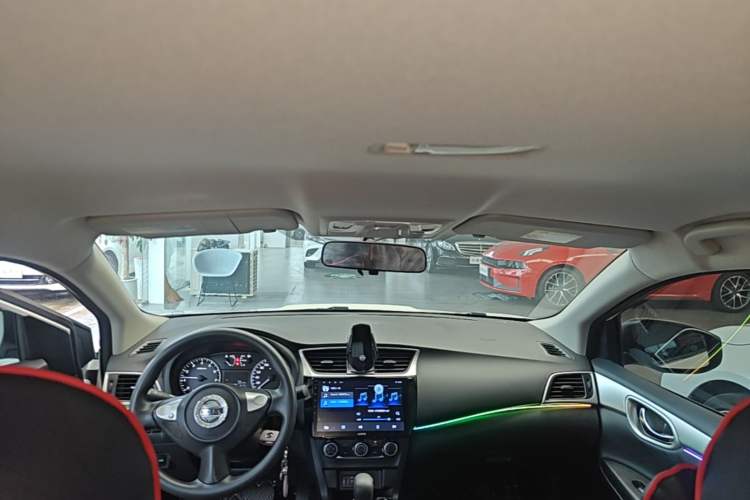 Used Nissan Sylphy 2024 Classic 1.6XE CVT Comfort Edition Headliner