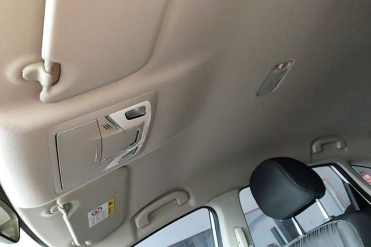 Used Nissan Sylphy 2024 Classic 1.6XE CVT Comfort Edition Headliner