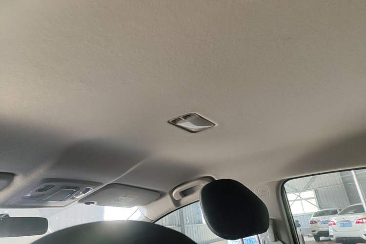 Used Nissan Sylphy 2024 Classic 1.6XE CVT Comfort Edition Headliner