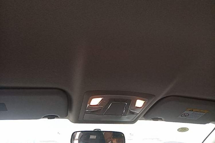 Used Nissan Sylphy 2024 Classic 1.6XE CVT Comfort Edition Headliner