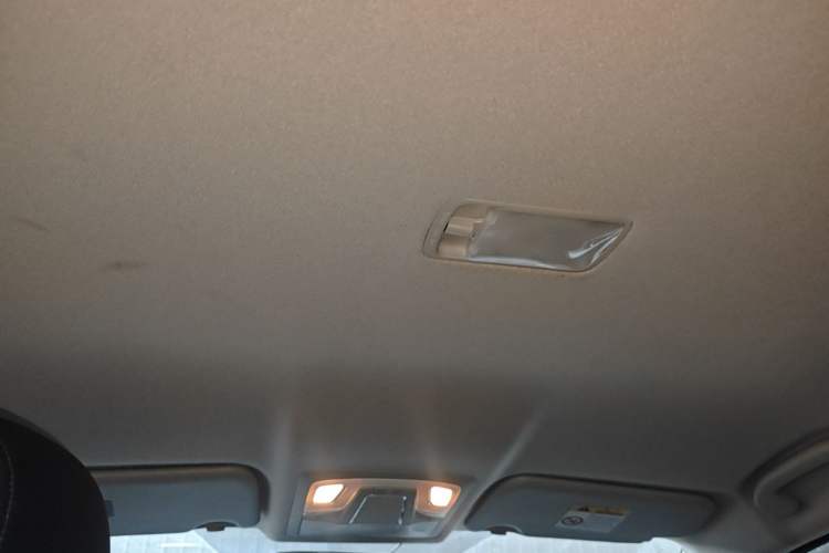 Used Nissan Sylphy 2024 Classic 1.6XE CVT Comfort Edition Headliner