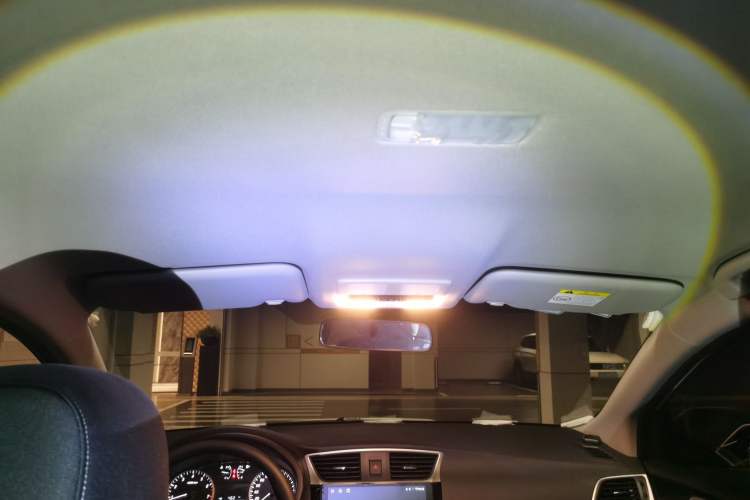 Used Nissan Sylphy 2024 Facelifted Three Classic 1.6XE CVT Comfort Edition Headliner