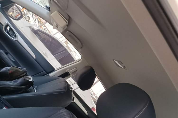 Used Nissan Sylphy 2024 Revised Version Classic 1.6XE CVT Comfort Edition Headliner