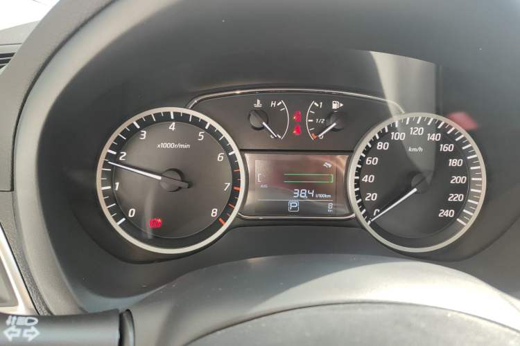 Used Nissan Sylphy 2024 Facelifted Three Classic 1.6XE CVT Comfort Edition Instrument Cluster