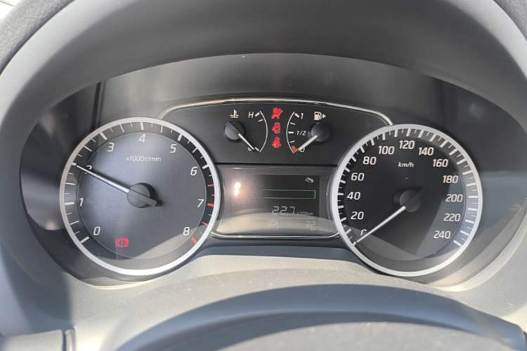 Used Nissan Sylphy 2024 Facelifted Three Classic 1.6XE CVT Comfort Edition Instrument Cluster