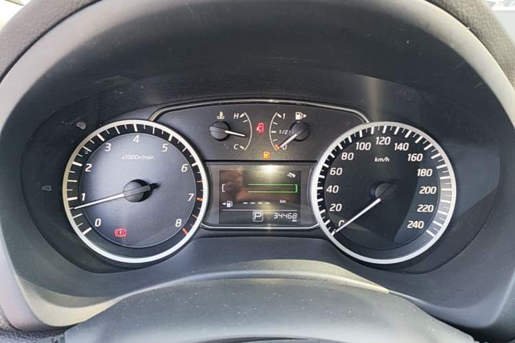 Used Nissan Sylphy 2024 Classic 1.6XE CVT Comfort Edition Instrument Cluster