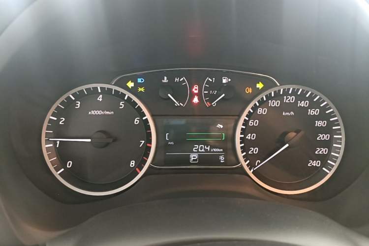 Used Nissan Sylphy 2024 Facelifted Three Classic 1.6XE CVT Comfort Edition Instrument Cluster