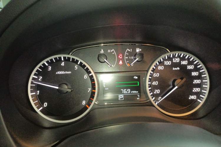 Used Nissan Sylphy 2024 Facelifted Three Classic 1.6XE CVT Comfort Edition Instrument Cluster