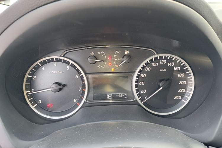 Used Nissan Sylphy 2024 Classic 1.6XE CVT Comfort Edition Instrument Cluster