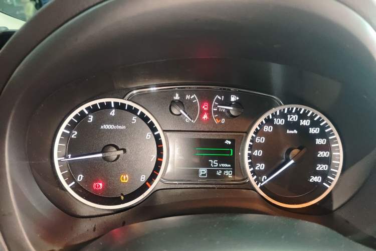 Used Nissan Sylphy 2024 Restyled Version 2 Classic 1.6XE CVT Comfort Edition Instrument Cluster