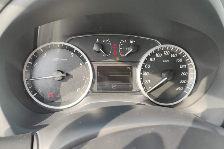 Used Nissan Sylphy 2024 Facelifted Three Classic 1.6XE CVT Comfort Edition Instrument Cluster