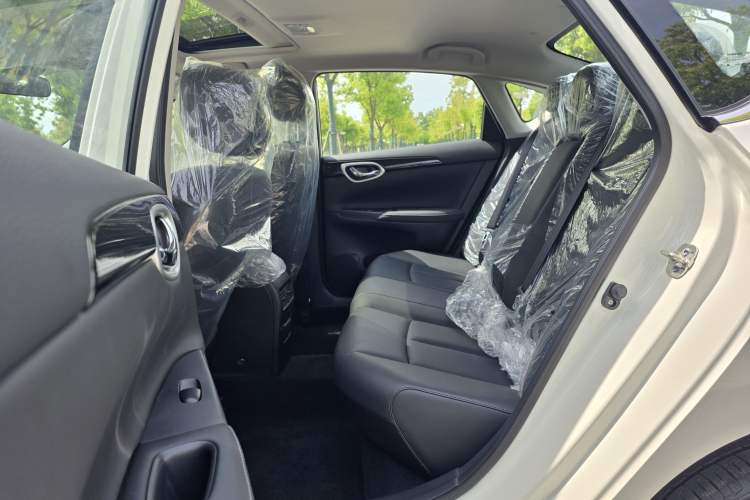Used Nissan Sylphy 2024 Classic 1.6XL CVT Luxury Edition Interior 2