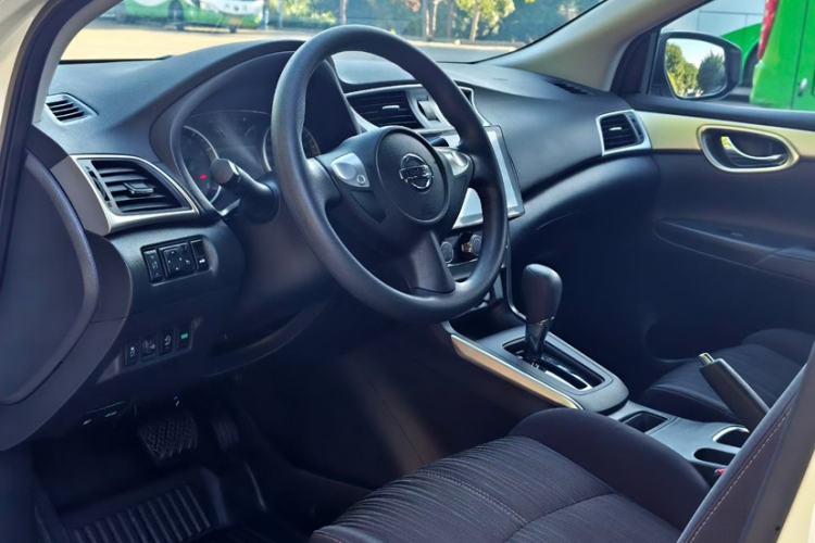 Used Nissan Sylphy 2024 Classic 1.6XE CVT Comfort Edition Interior 2