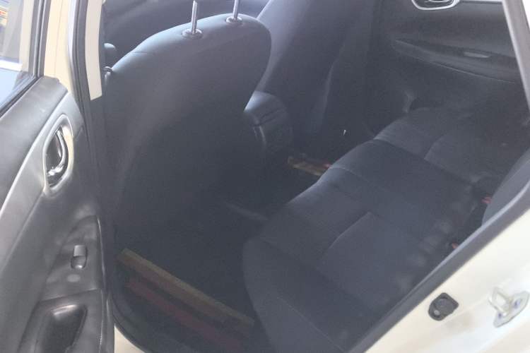 Used Nissan Sylphy 2024 Classic 1.6XE CVT Comfort Edition Interior 2