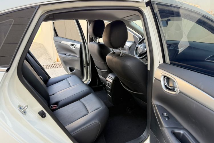 Used Nissan Sylphy 2024 Classic 1.6XE CVT Comfort Edition Interior 4