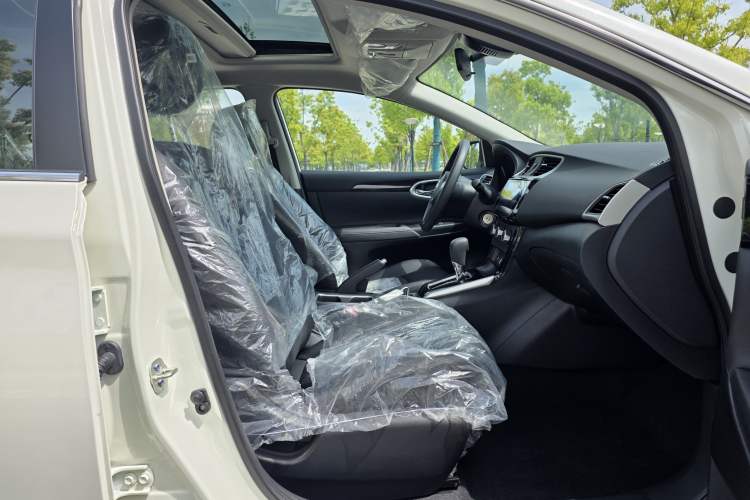 Used Nissan Sylphy 2024 Classic 1.6XL CVT Luxury Edition Interior 5