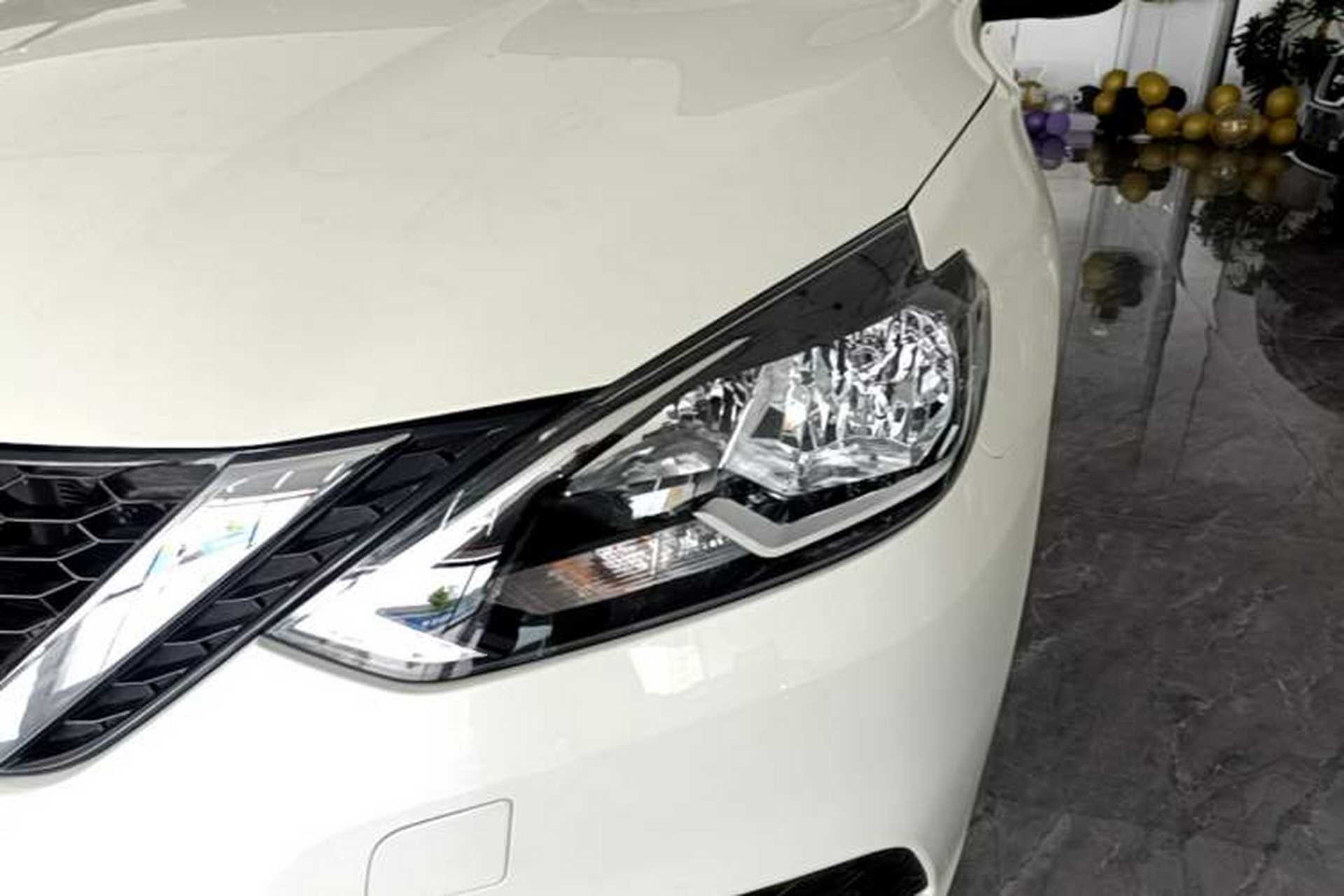 Used Nissan Sylphy 2024 Facelifted Three Classic 1.6XE CVT Comfort Edition Left Front Headlight