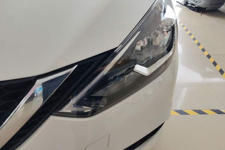 Used Nissan Sylphy 2024 Facelifted Three Classic 1.6XE CVT Comfort Edition Left Front Headlight