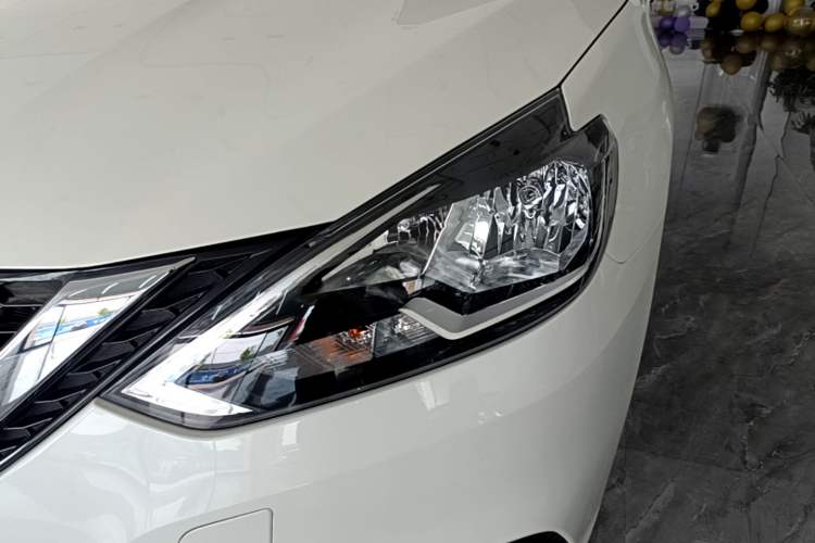 Used Nissan Sylphy 2024 Facelifted Three Classic 1.6XE CVT Comfort Edition Left Front Headlight