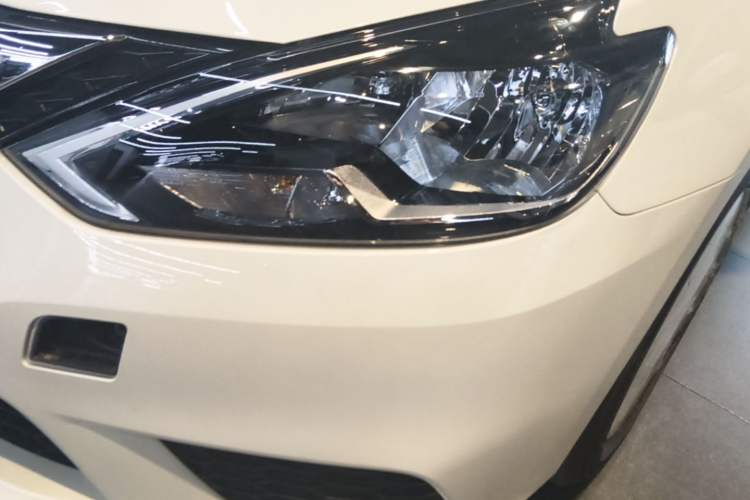 Used Nissan Sylphy 2024 Facelifted Three Classic 1.6XE CVT Comfort Edition Left Front Headlight