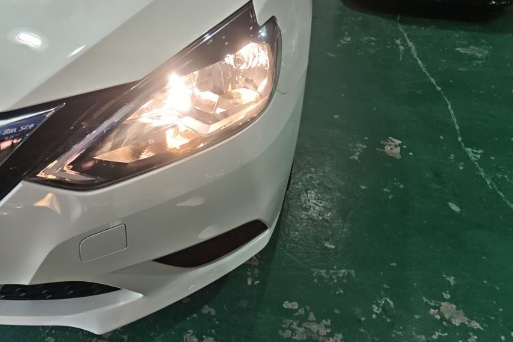 Used Nissan Sylphy 2024 Restyled Version 2 Classic 1.6XE CVT Comfort Edition Left Front Headlight