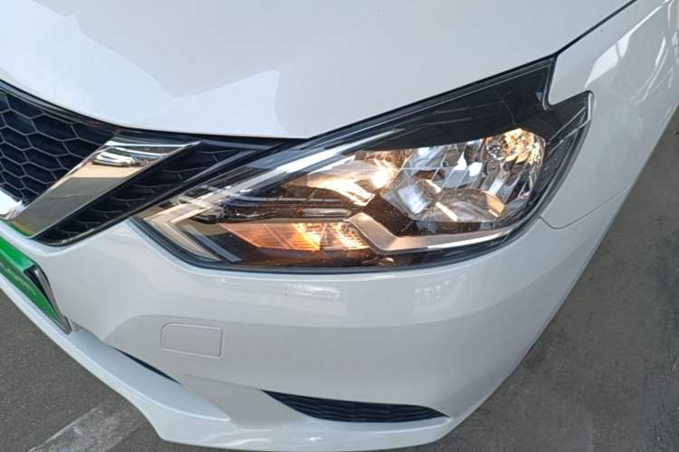 Used Nissan Sylphy 2024 Revised Version Classic 1.6XE CVT Comfort Edition Left Front Headlight
