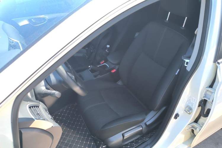 Used Nissan Sylphy 2024 Classic 1.6XE CVT Comfort Edition Left Front Seat