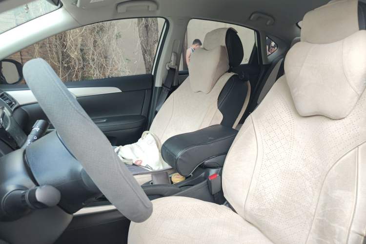 Used Nissan Sylphy 2024 Classic 1.6XE CVT Comfort Edition Left Front Seat