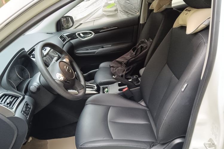 Used Nissan Sylphy 2024 Classic 1.6XV CVT Luxury Edition Left Front Seat