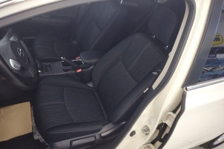Used Nissan Sylphy 2024 Classic 1.6XE CVT Comfort Edition Left Front Seat