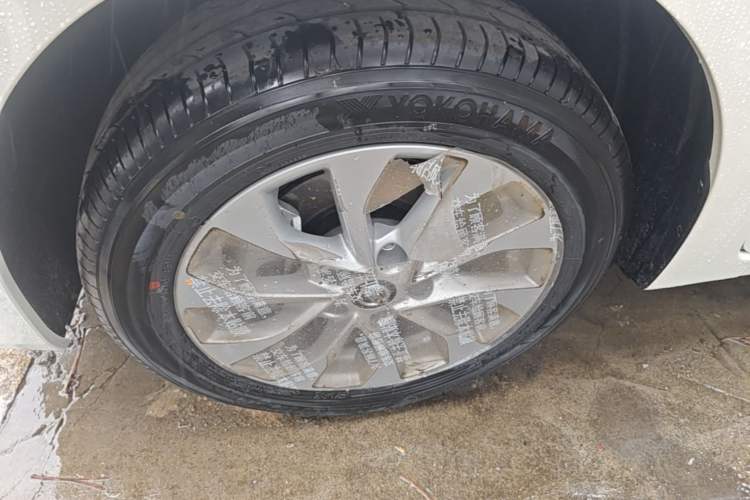 Used Nissan Sylphy 2024 Facelifted Three Classic 1.6XE CVT Comfort Edition Left Front Wheel Hub