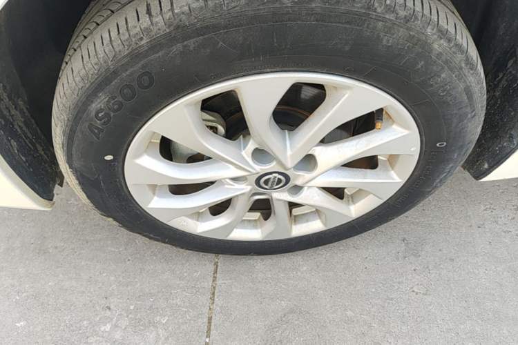 Used Nissan Sylphy 2024 Classic 1.6XE CVT Comfort Edition Left Front Wheel Hub
