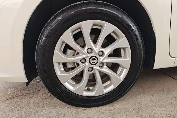 Used Nissan Sylphy 2024 Classic 1.6XE CVT Comfort Edition Left Front Wheel Hub