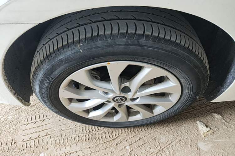 Used Nissan Sylphy 2024 Classic 1.6XE CVT Comfort Edition Left Front Wheel Hub